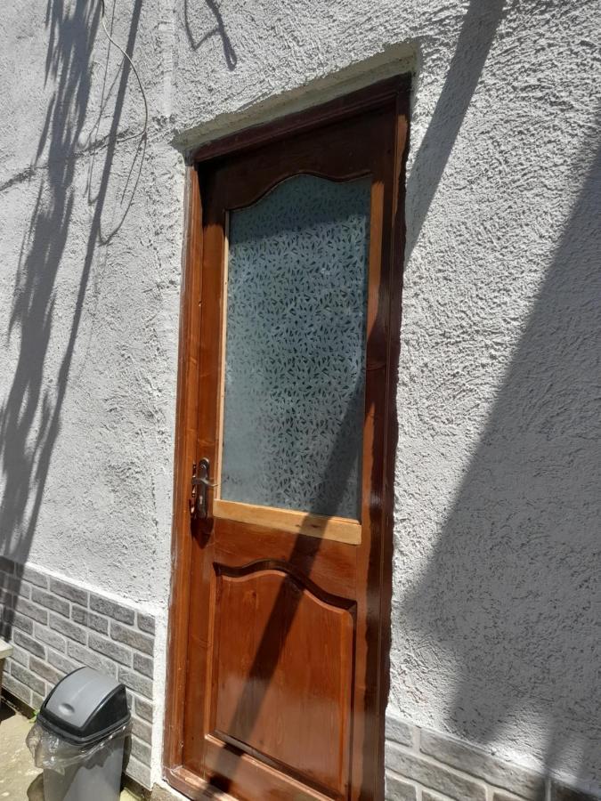 Guesthouse Borjomi Exterior photo